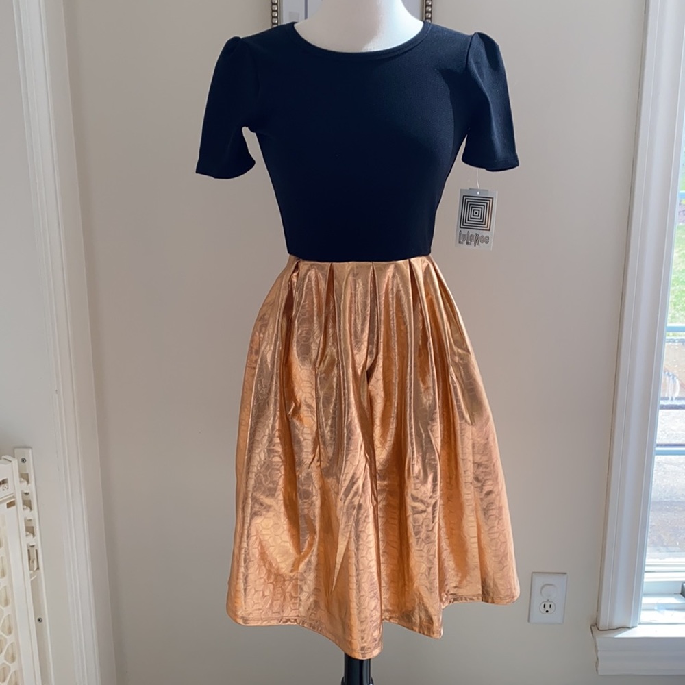 • Lularoe Elegant Amelia Dress •